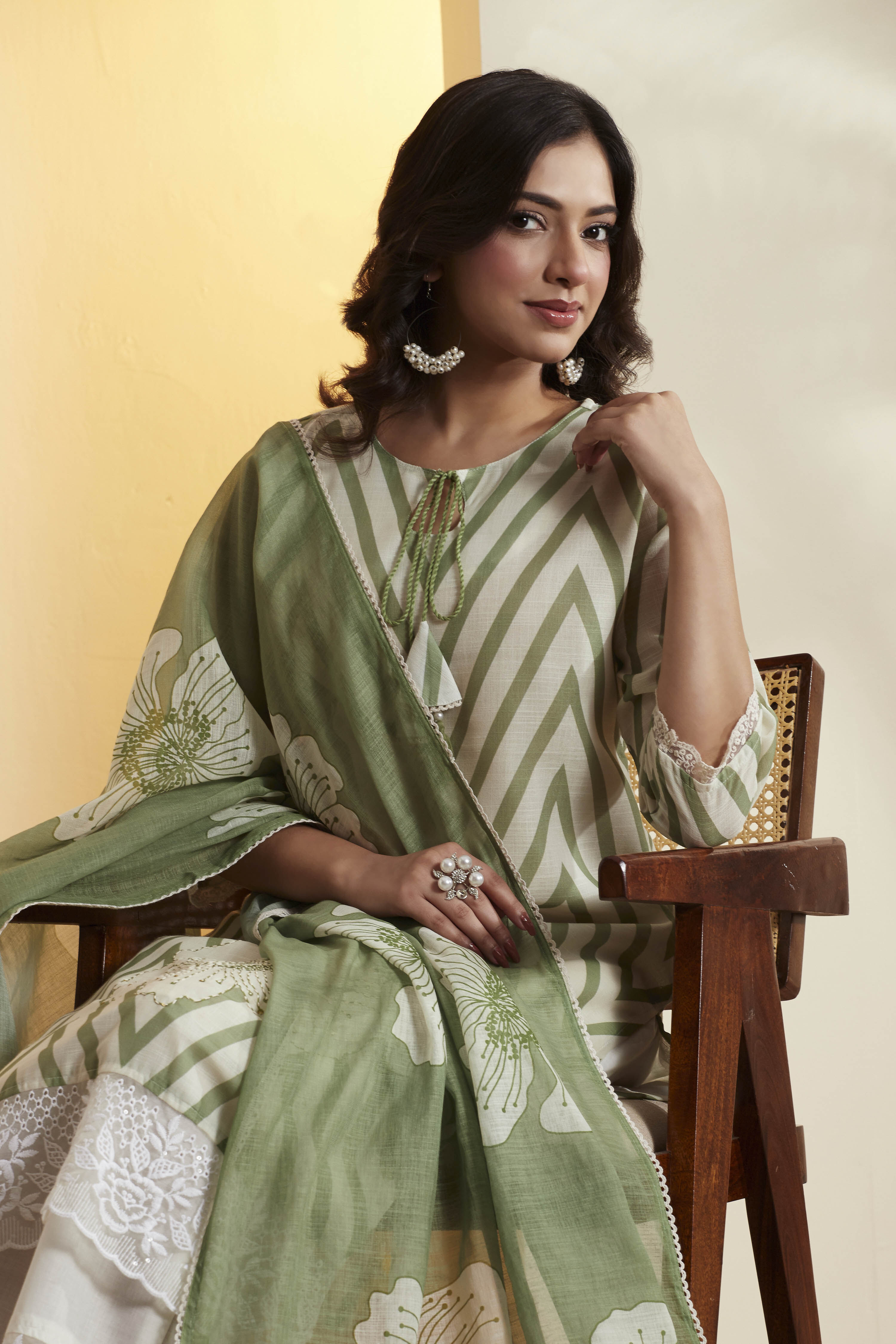Sea Green Printed Poly Linen Floral Kurta Set image number 1
