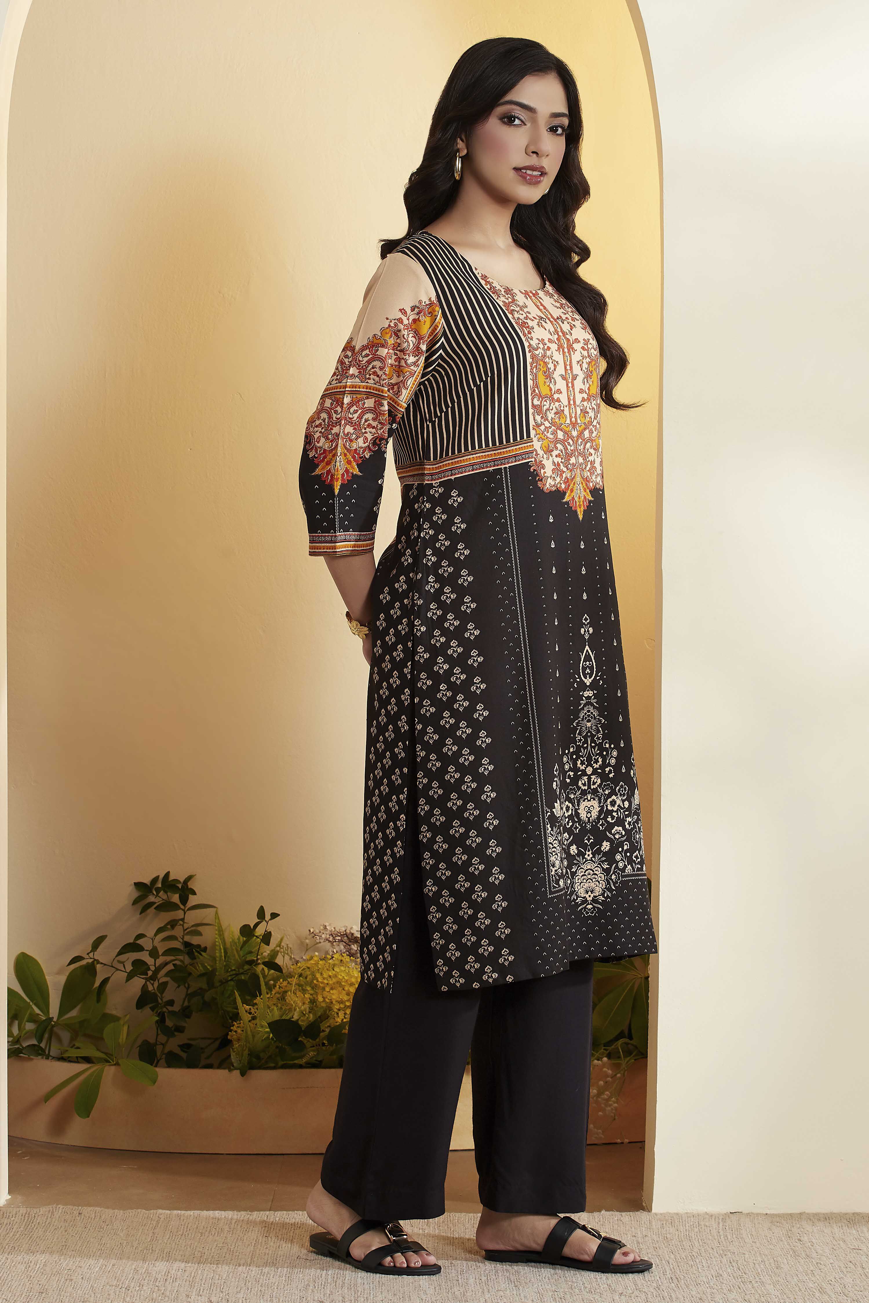 Black Viscose Rayon Printed Straight Kurta image number 3
