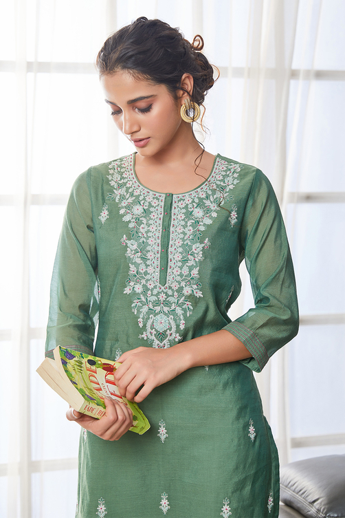Sape Green Yard-Dyed Straight Kurta image number 0