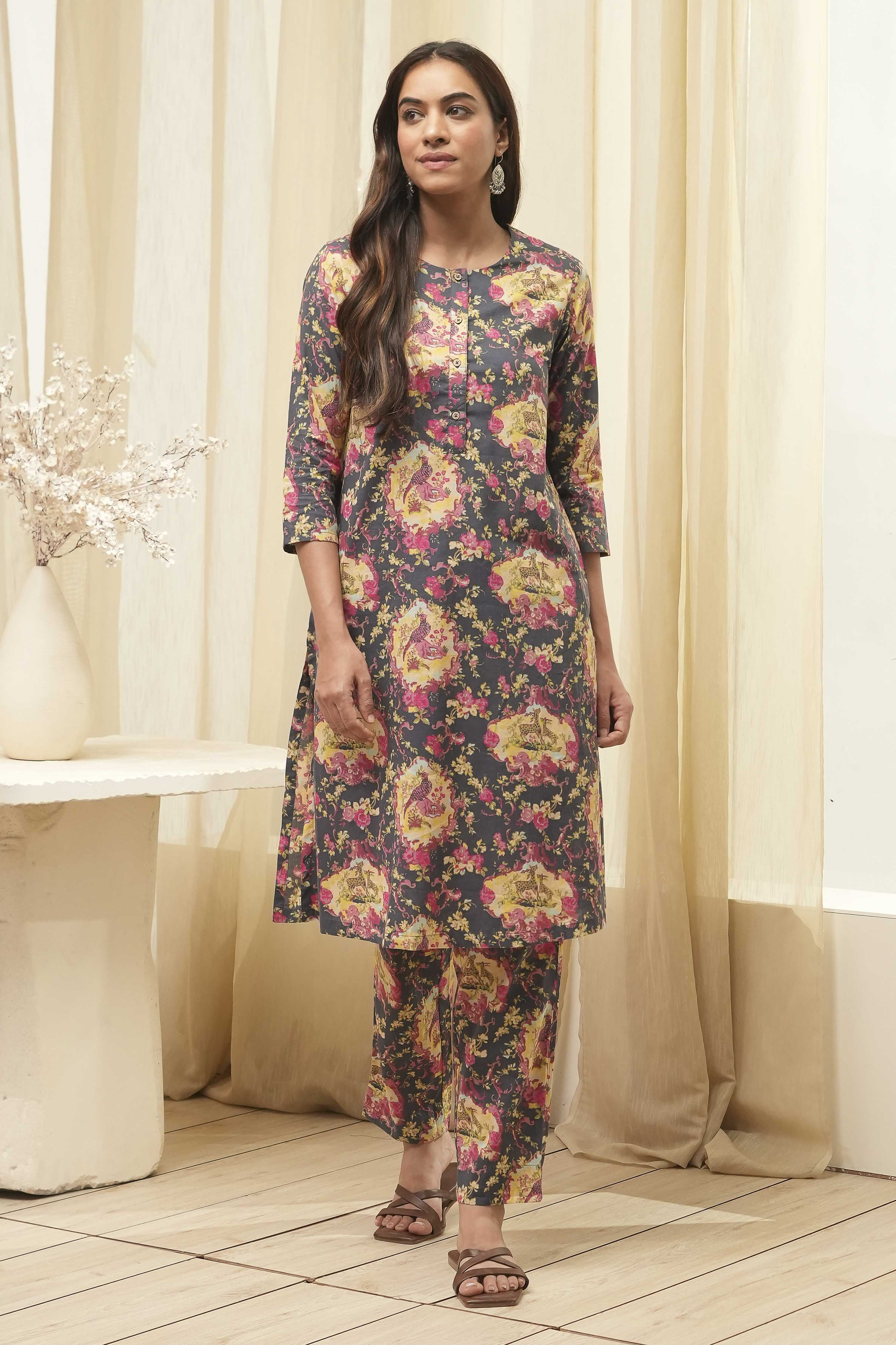 Mustard Cotton Straight Kurta Relaxed Pant Suit Set image number 6