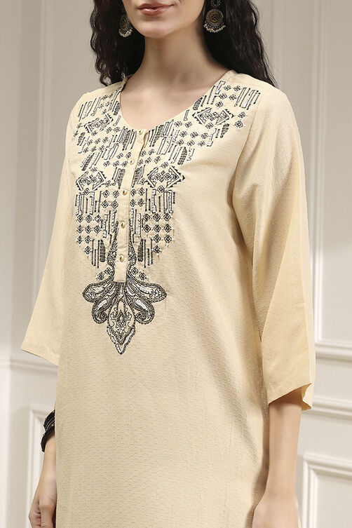 Black Textured Straight Kurta Pants Set image number 1