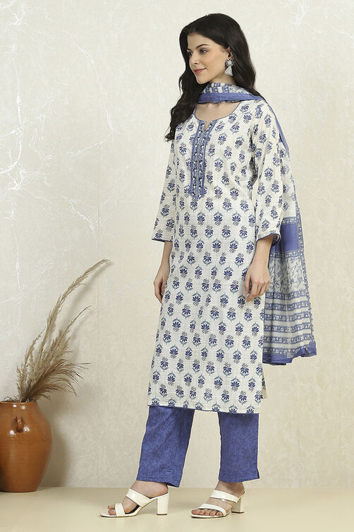 Orange Cotton Printed Embroidered Unstitched Suit Set image number 4