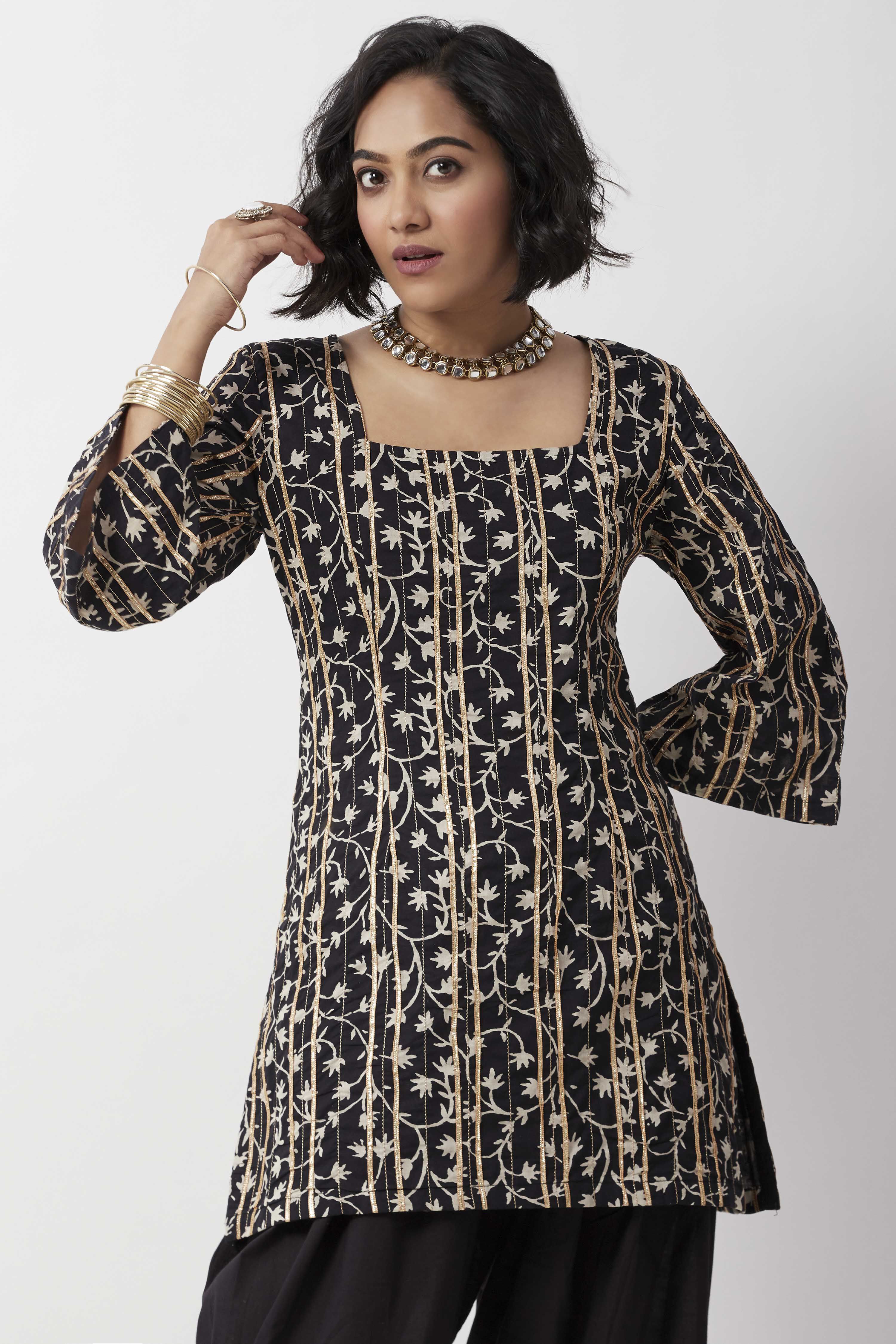 Black Cotton Printed Short Kurti image number 6