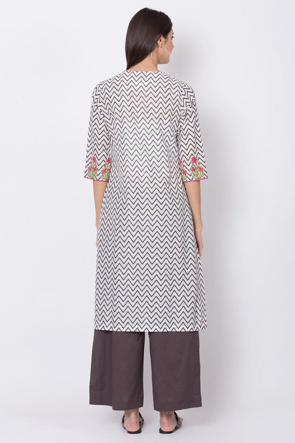 Off White Straight Kurta Palazzo Suit Set image number 5