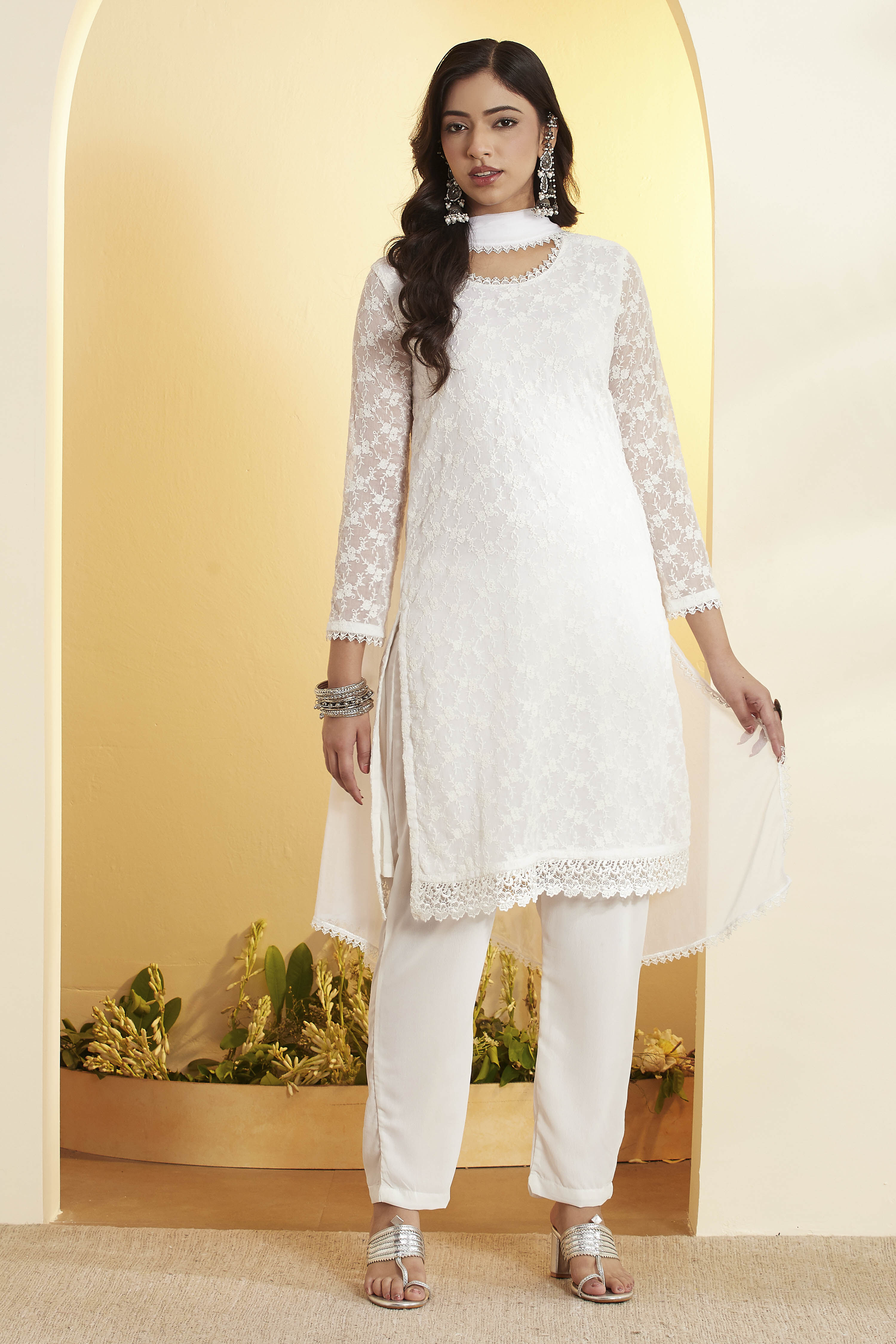 White Lace Straight Chamundi Chiffon Kurta Set image number 6
