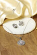 Light Pink Brass Pendant Necklace Set image number 2