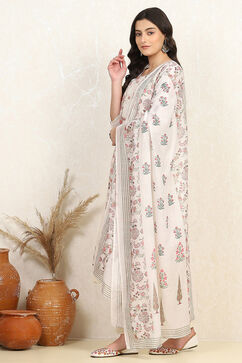 Off-white-Red Cotton Unstitched Suit Set image number 4