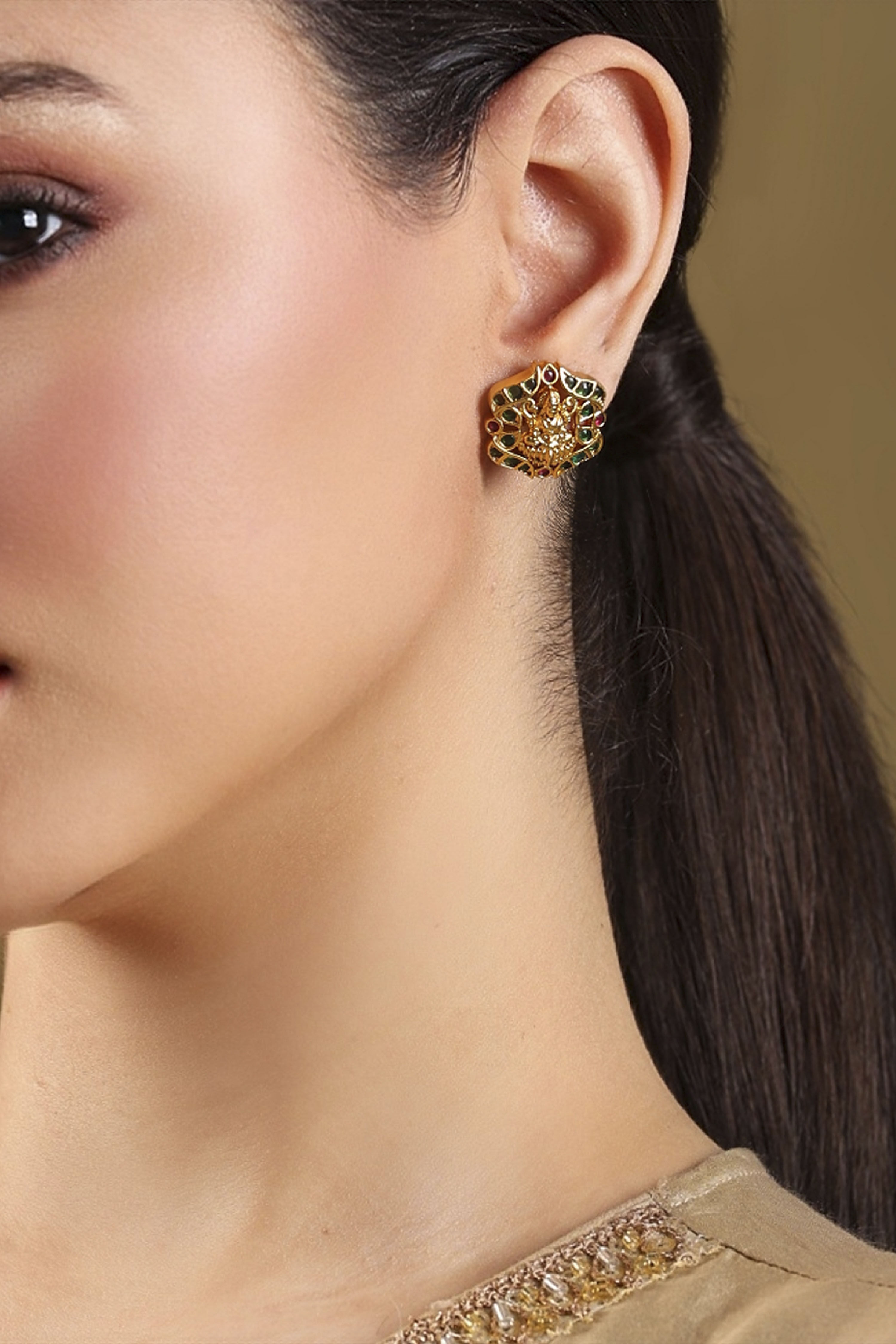 Multicolour Textured Earrings image number 1