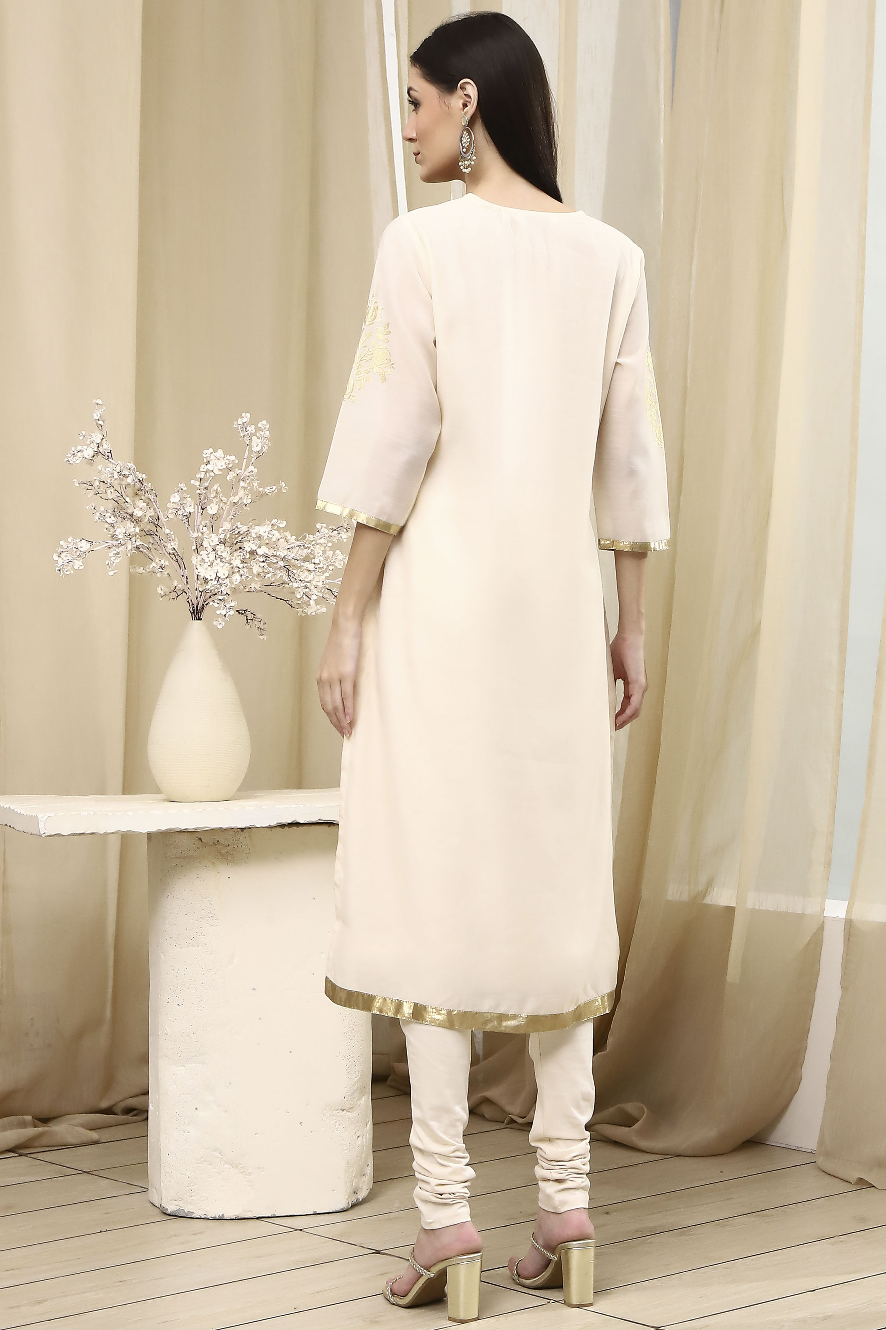 Blue Poly Chanderi Straight Suit Set image number 4