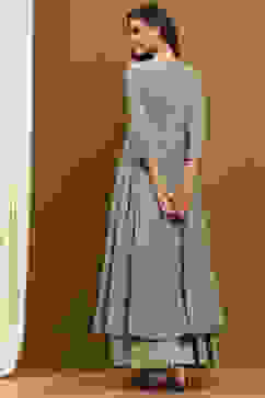 Green Viscose Georgette Embroidered Anarkali Suit Set image number 4