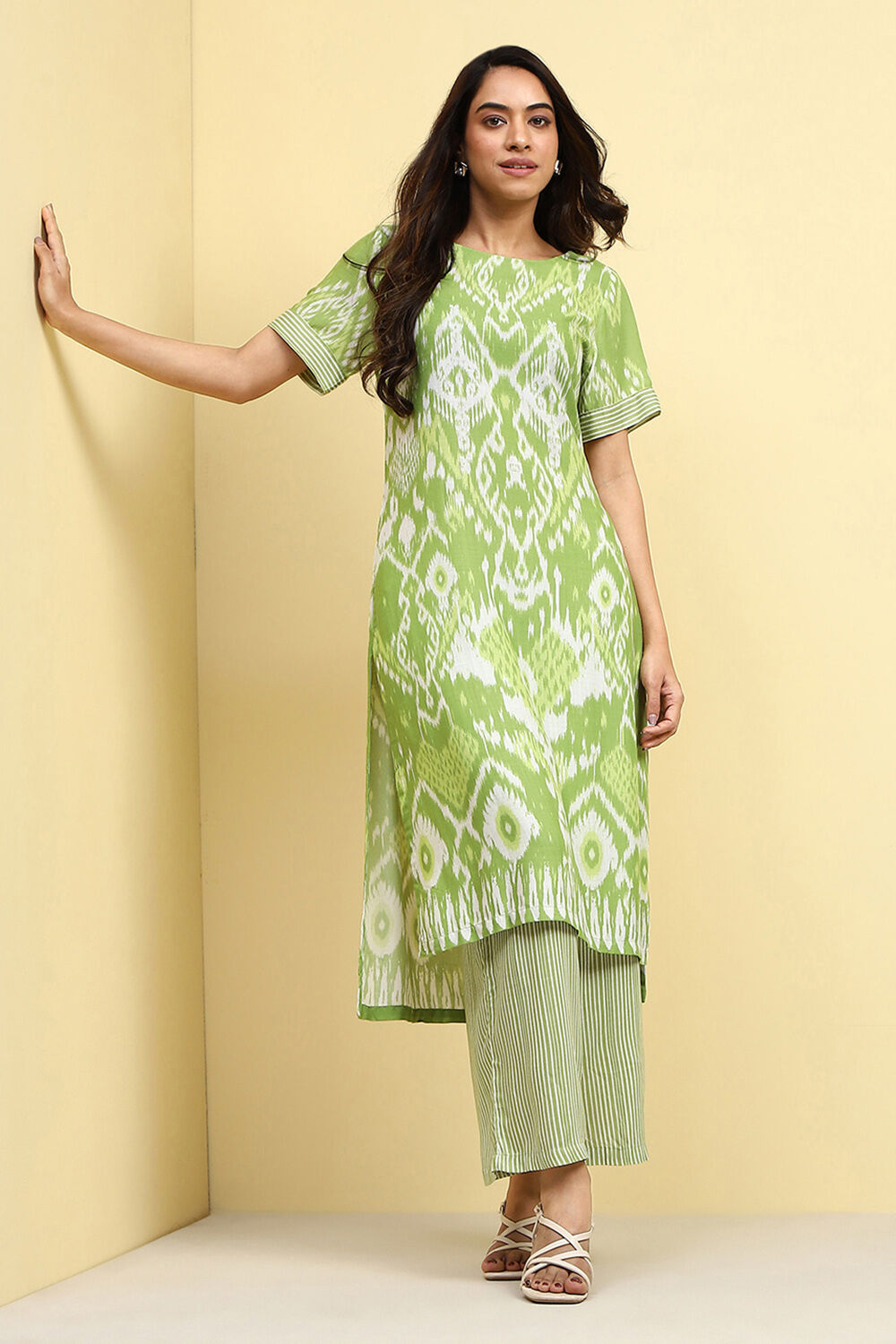 Blue Printed Straight Kurta Set image number 0