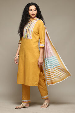 Yellow Cotton Straight Kurta Pants Suit Set image number 5