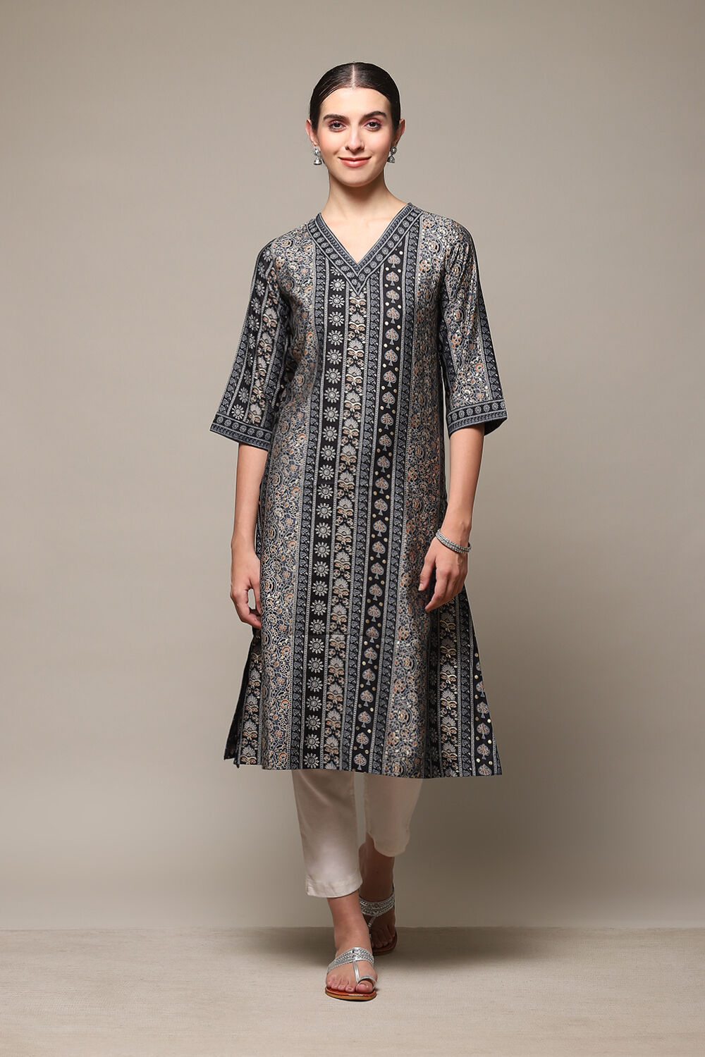 Brown Poly Viscose Straight Printed Kurta image number 5