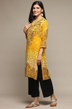 Yellow Cotton Blend Straight Printed Kurta image number 2