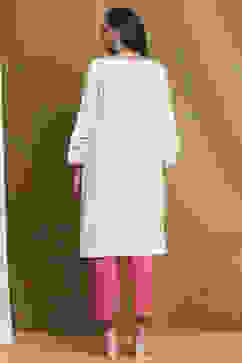 Cream-Colored Acrylic Winter wear Straight Kurta image number 3