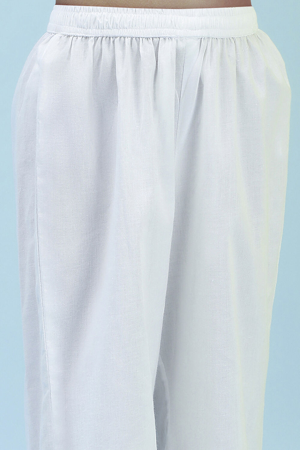 Red and White Cotton Floral Tiered Suit Set image number 2