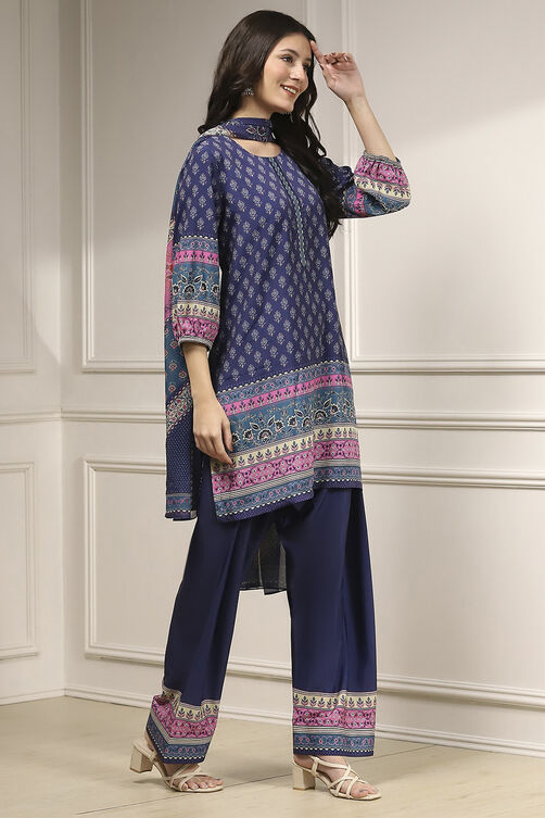 Blue Printed Straight Suit Set image number 5