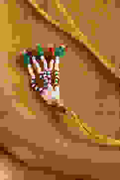 White Alloy Necklace Set image number 3