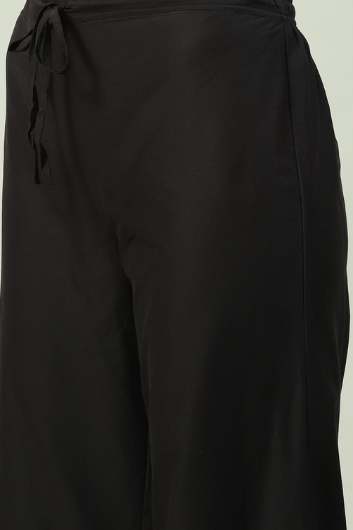 Blue LIVA Straight Kurta Palazzo Suit Set image number 6