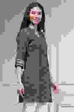 Blue Printed Relaxed Fit Short Kurta image number 4