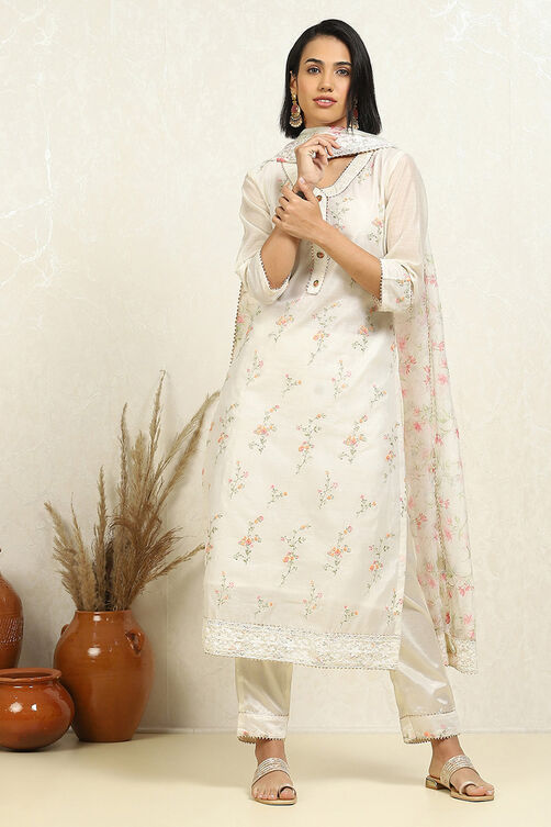Off-white Chanderi Floral Embroidered Unstitched Suit Set image number 7