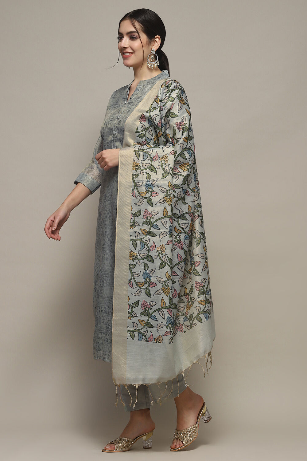 Earthy Blue Tissue Unstitched Suit set image number 5