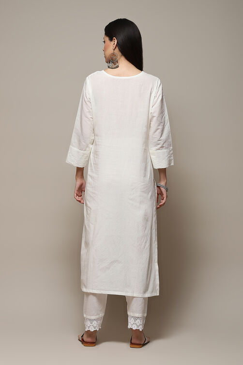 Off White Cotton Printed Unstitched Suit Set image number 5