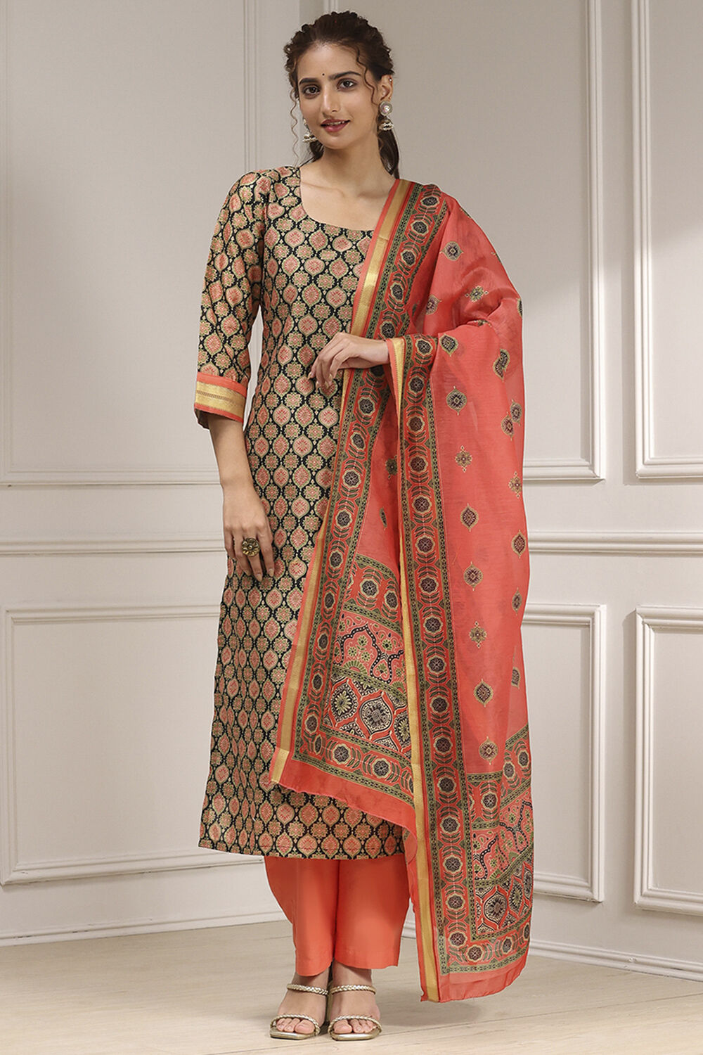 Black Viscose Rayon Digital Print Unstitched Suit Set image number 1