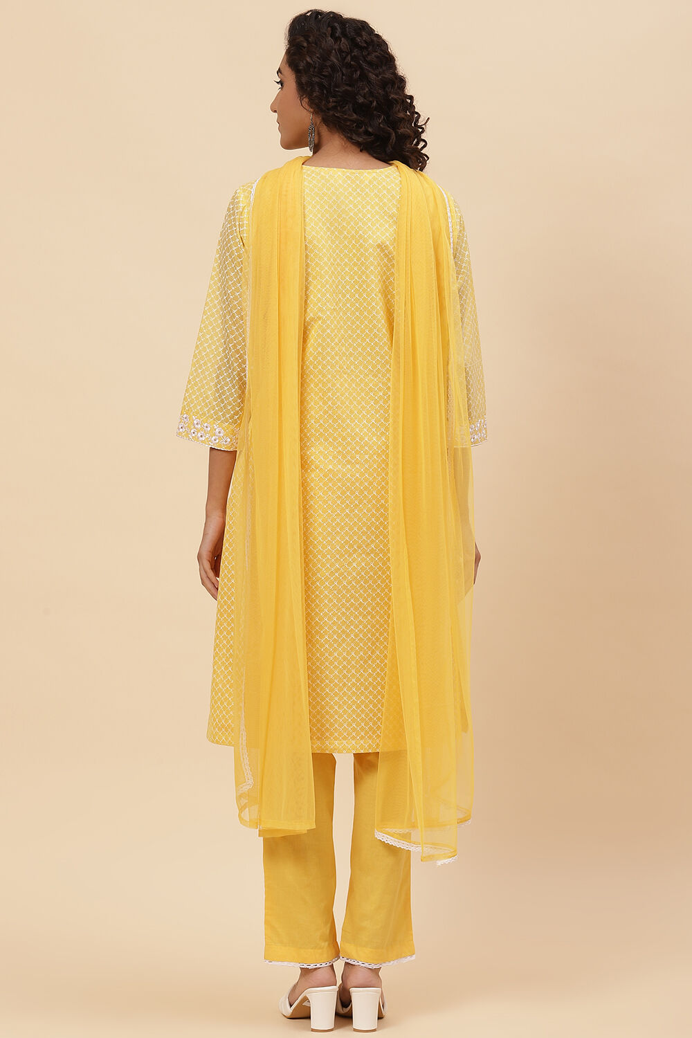 Yellow Art Silk Straight Kurta Regular Pant Suit Set image number 4