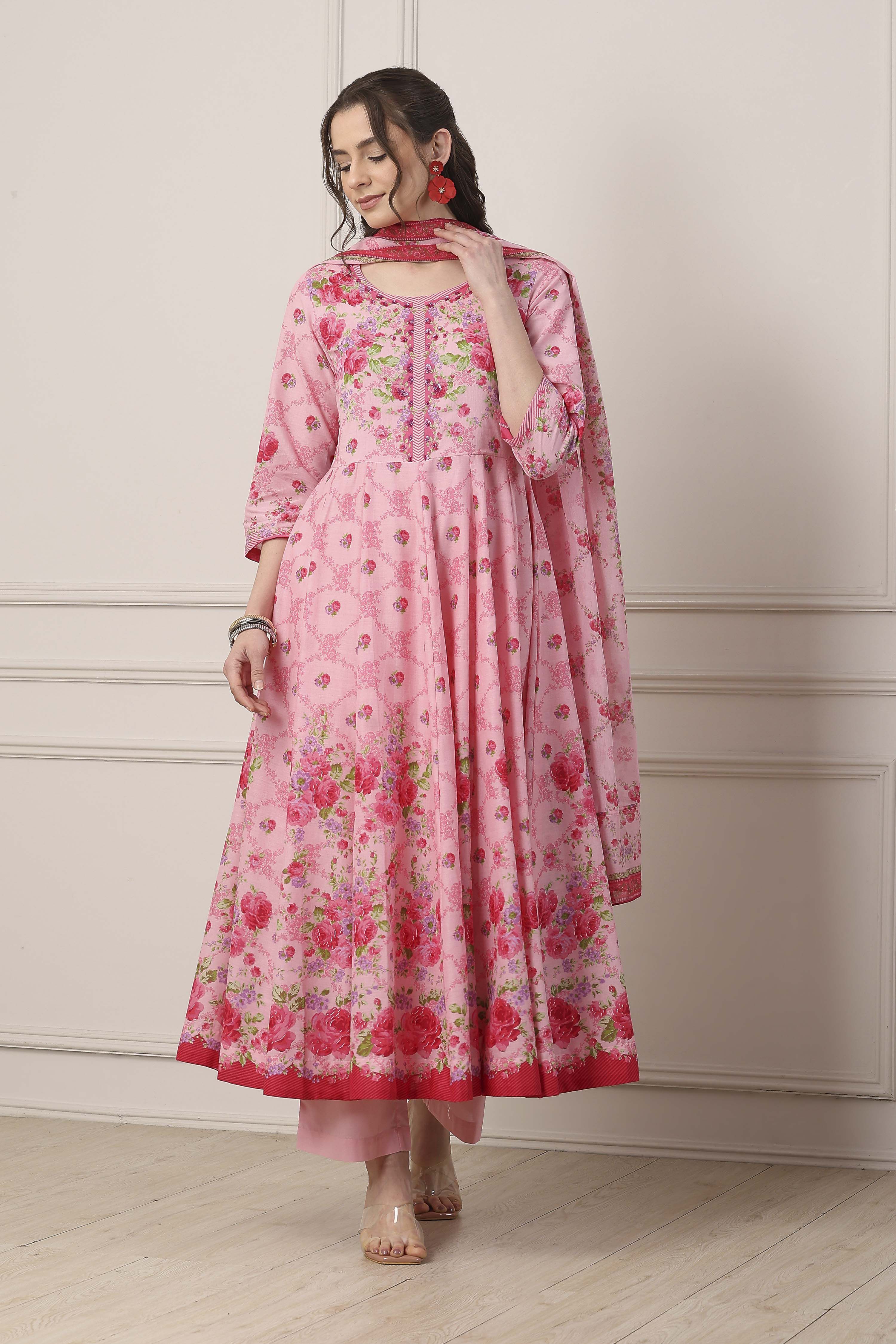 Pink Cotton All-Over Floral Kalidar Suit Set image number 0
