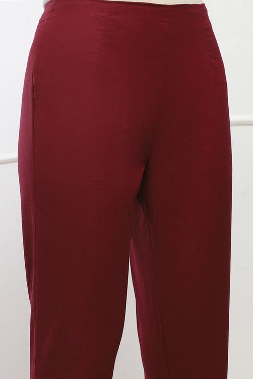 Towny Port Cotton Blend Solid Pants image number 1