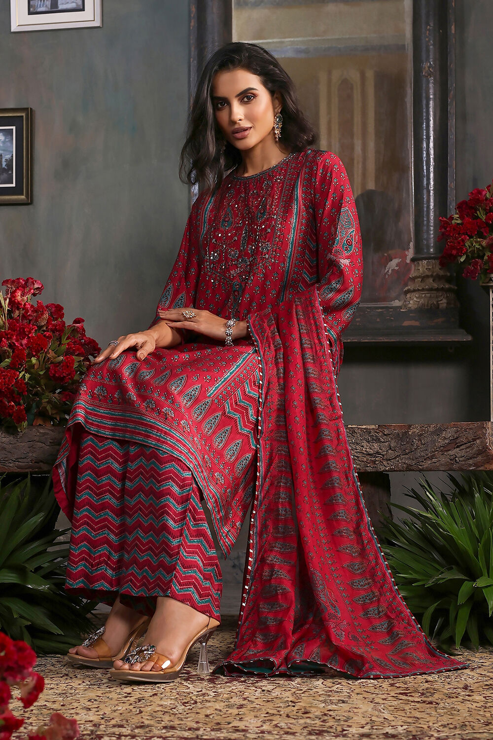 Red Printed Straight Suit Set image number 6