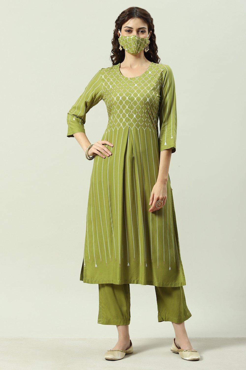 Fuschia Rayon Straight Kurta Pant Suit Set image number 0