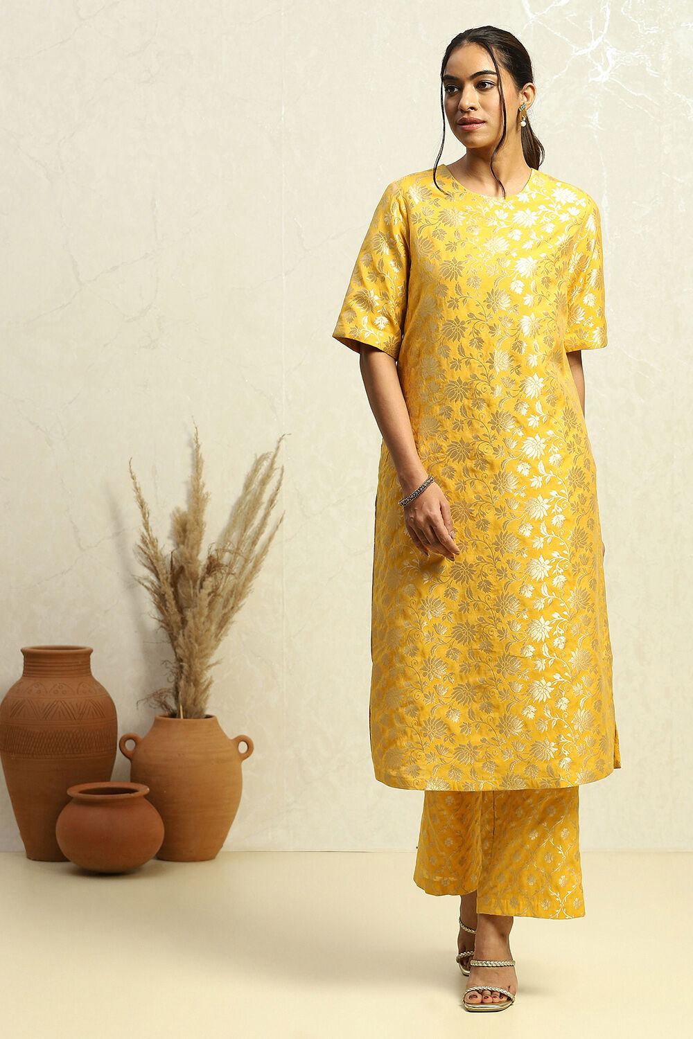 Yellow Jacquard Floral Yarn-Dyed Straight Kurta Set image number 0