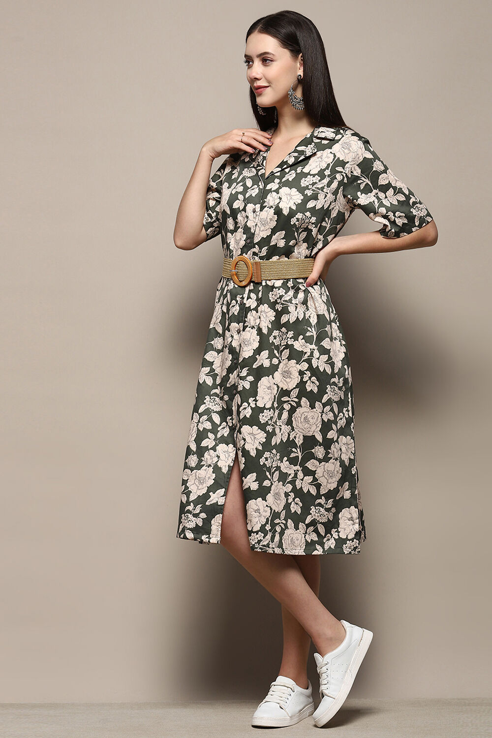 Dark Green Pure Cotton Floral Printed Straight Dress image number 4
