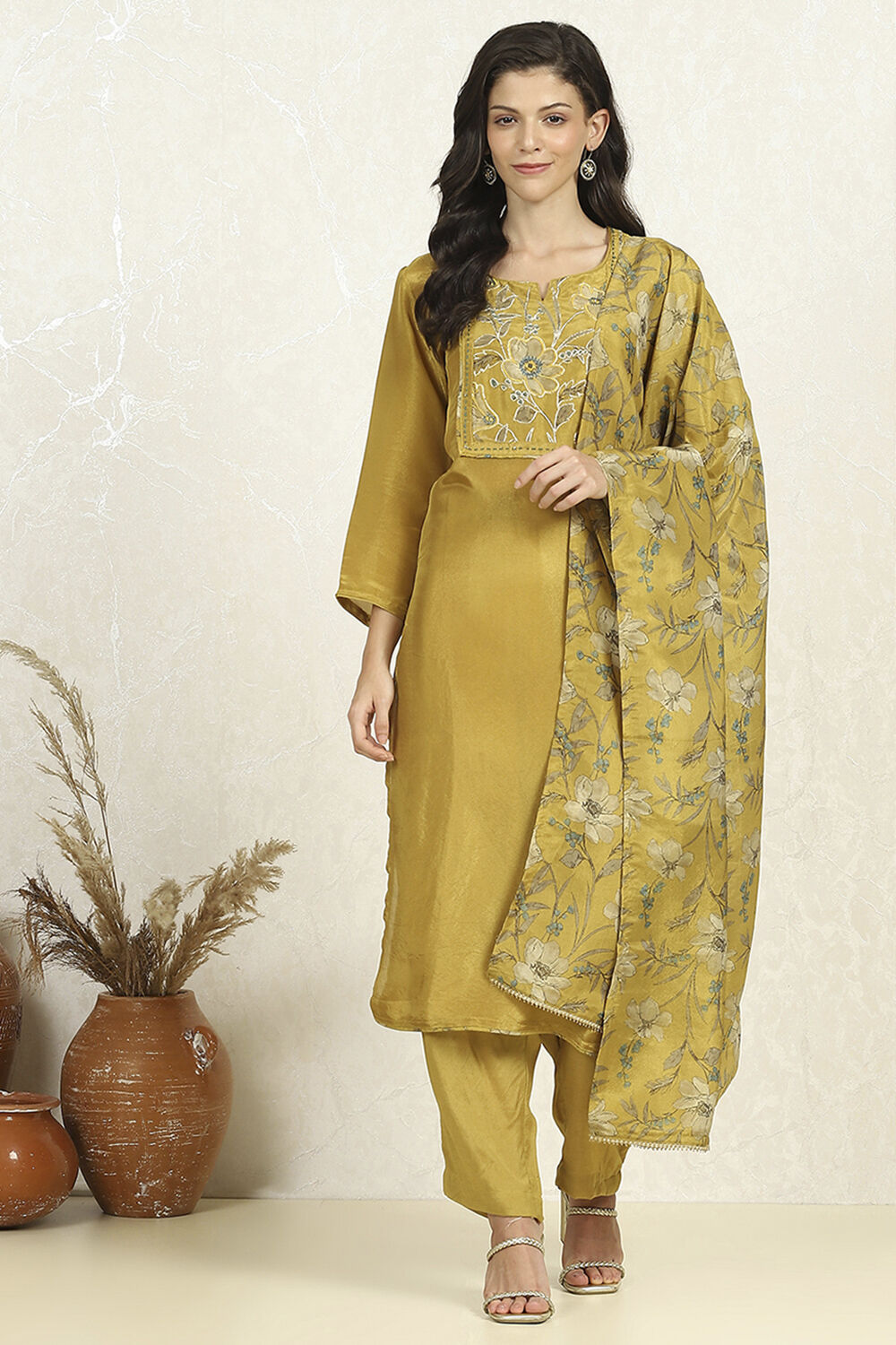 Green Cotton Digital Printed Unstitched Suit Set image number 7