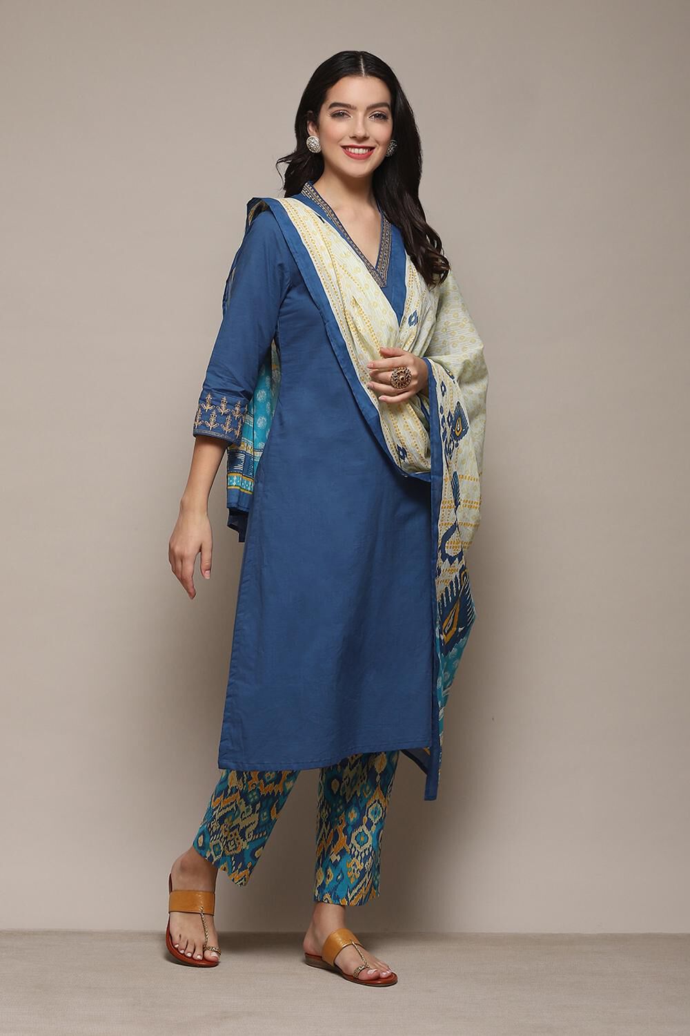 Coral Cotton Straight Kurta Pant Suit Set image number 6