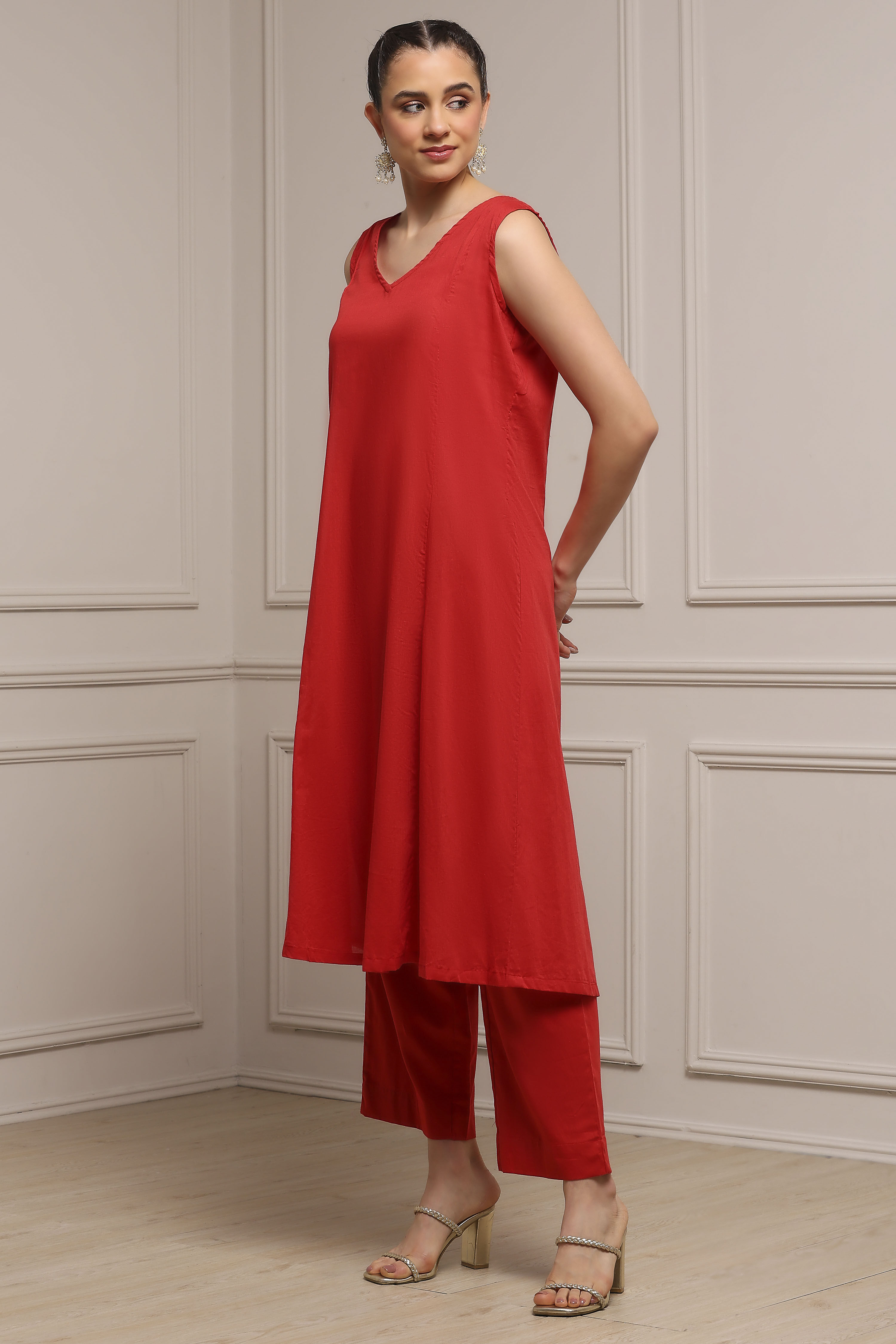 Red Chanderi Embroidered Kalidar Suit Set image number 7