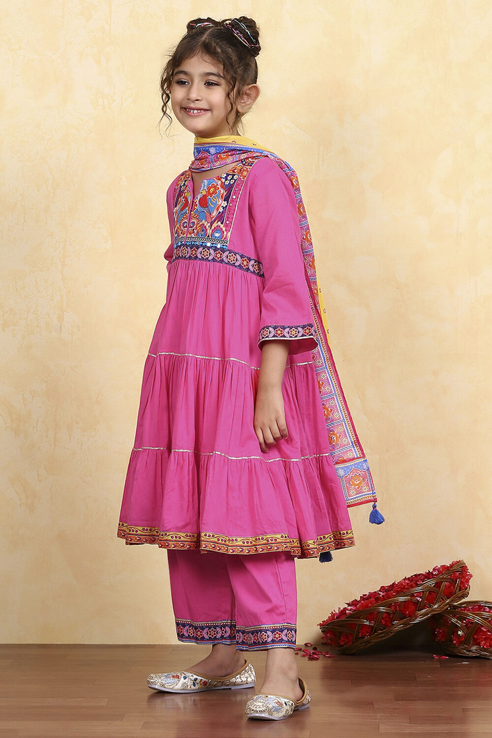 Pink Cotton Solid Tiered Suit Set image number 3