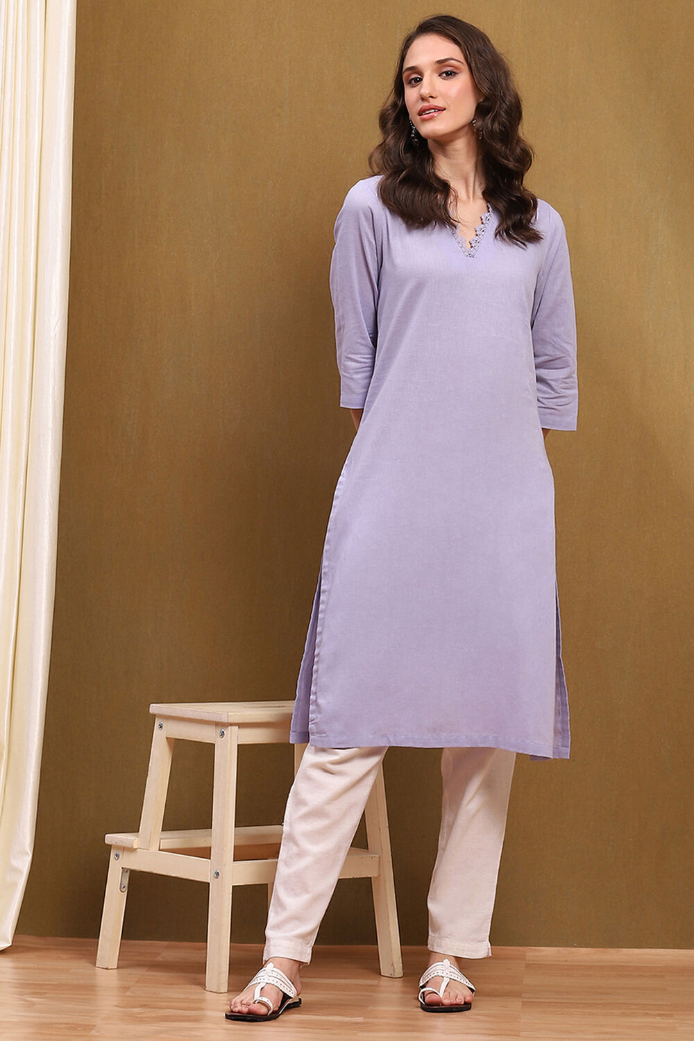 Green Cotton Blend Solid Straight Kurta image number 0