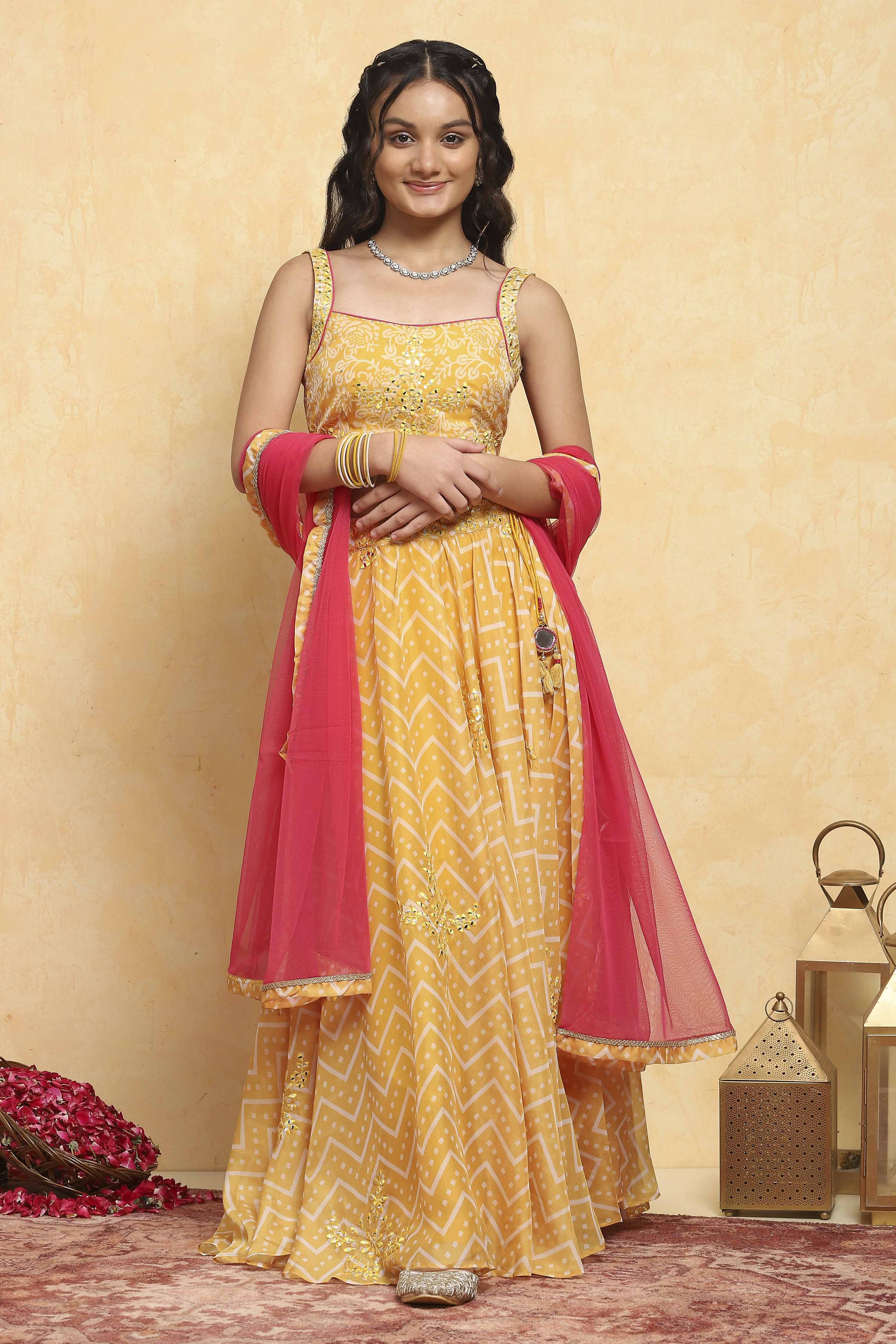 Yellow Polyester Lehenga Set image number 6