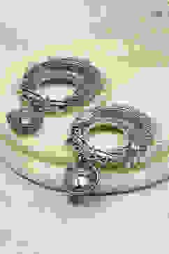 Off White Brass Chaandbali image number 2