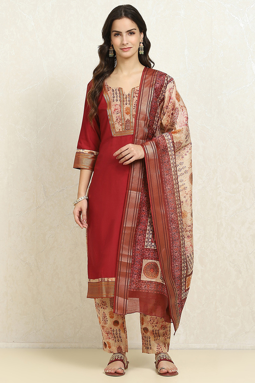 Maroon Cotton Handloom Unstitched Suit Set image number 7