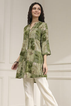 Olive Green Pleated Straight Short Kurta image number 2