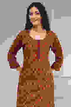 Red Cotton Screen Print Unstitched Suit Set image number 2