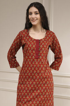 Red Cotton Screen Print Unstitched Suit Set image number 2