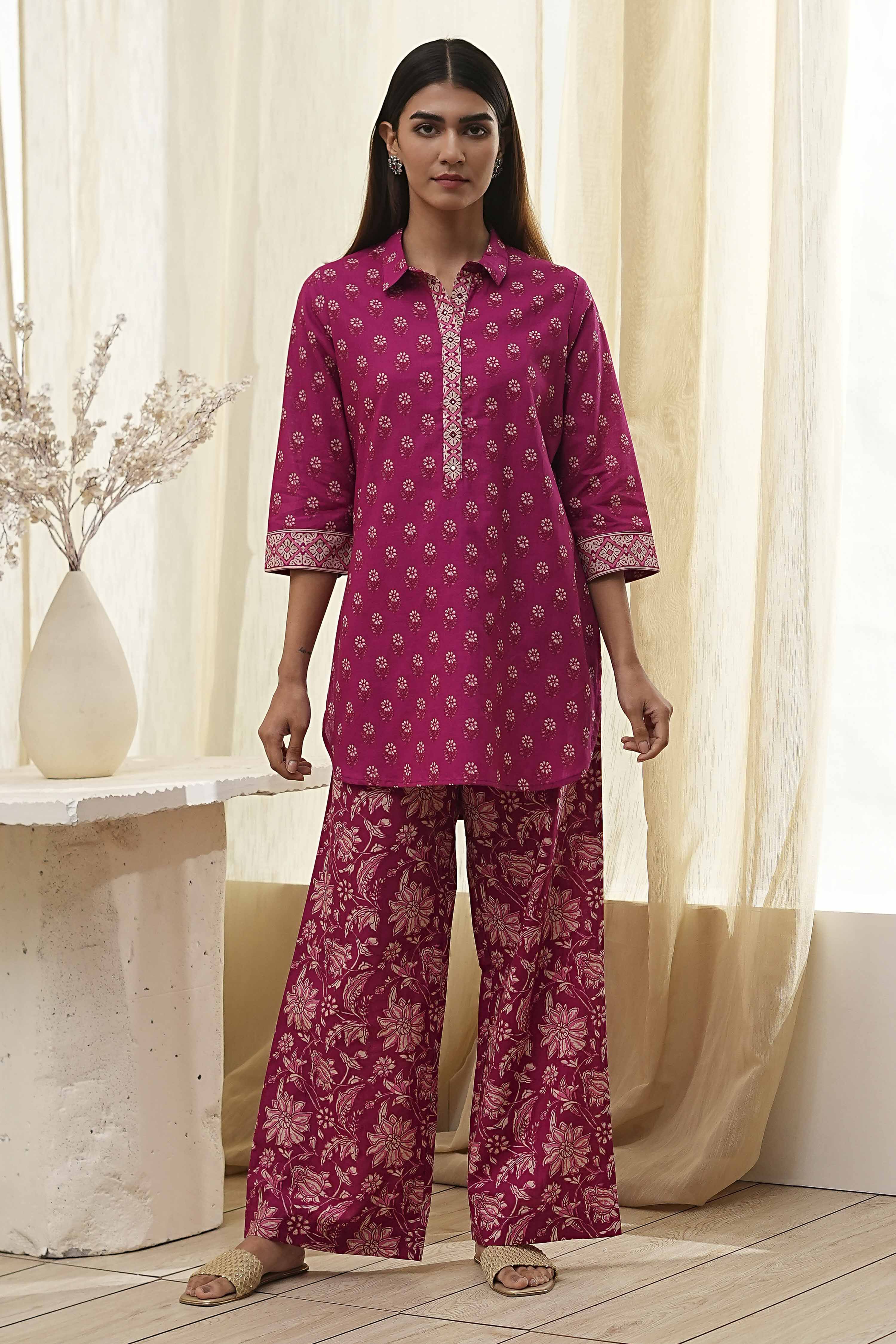 Plum Red Cotton Printed Kurta Set image number 6