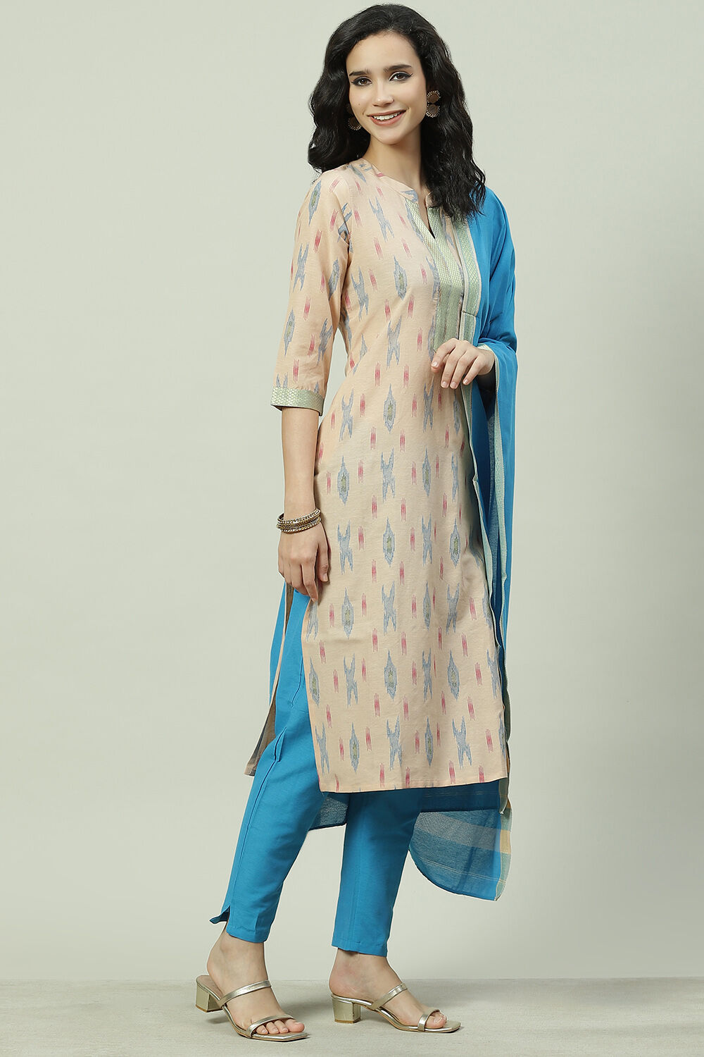 Blue Cotton Unstitched Suit Set image number 6