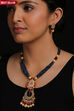 Maroon Kundan Necklace Set image number 0