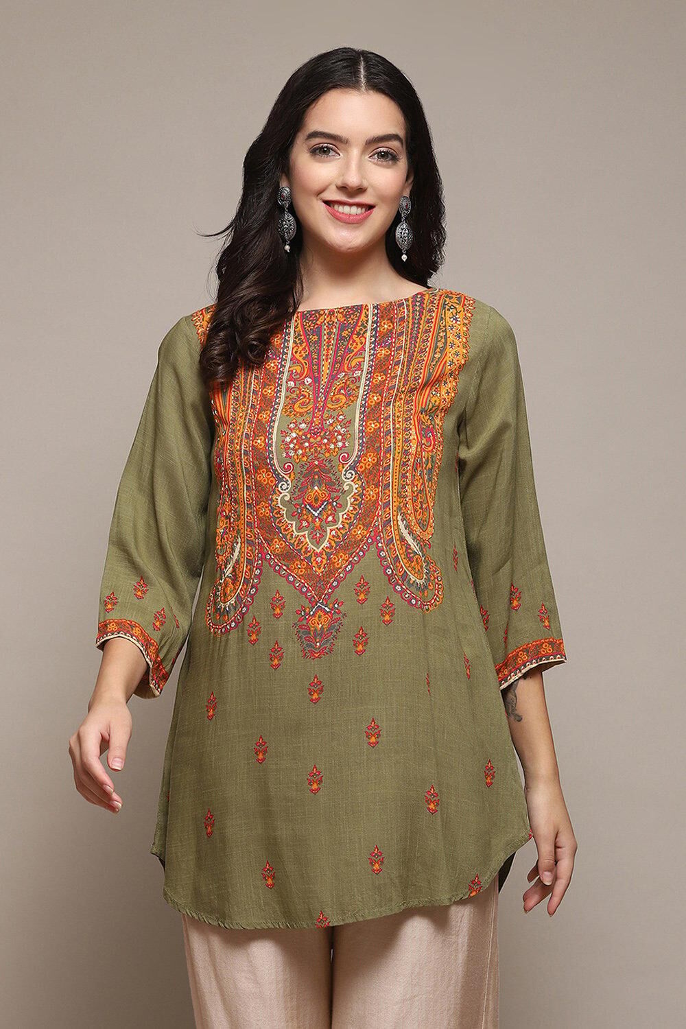 Brown LIVA Straight Printed Kurti image number 0